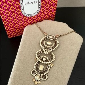 Stella & Dot Havana Statement Necklace